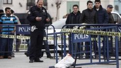 Taksim'de polise silahlı saldırı