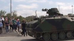 Taksim’deki son tank kaldırıldı
