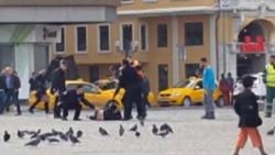 Taksim'de meydan dayağı İZLE