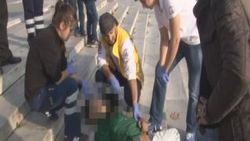Taksim'de kendisine verilen sigarayı içen kişi bayıldı