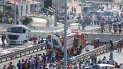 Avcılar'daki üst geçit kazasının yeni görüntüleri İZLE
