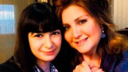Tarkan rica etti Sibel Can gitti