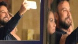 Tarkan'dan mutluluk selfie'si