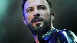 Tarkan annesi için 1 Milyon doları reddetti