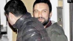 Tarkan stüdyo çıkışında görüntülendi