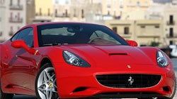 Tasfiyelik Ferrari 670 bin liraya satıldı