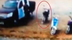 Tayland'da bombalı motosikletin patlama anı kamerada