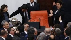 CHP'li Altay: Bana kafayı yedirtmek üzeresiniz