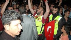 Tekirdağ'da HDP binasına saldırı: 13 gözaltı
