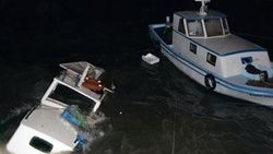 Balıkesir'de fırtına balıkçı teknelerini batırdı