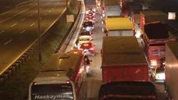 TEM Otoyolu trafiğe kapatıldı