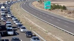 TEM Otoyolu'nun Ankara yönü 6 saat trafiğe kapatılacak