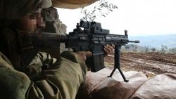 Mehmetçik stratejik tepeyi ele geçirdi