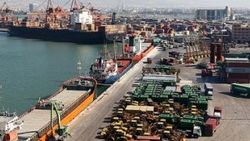 Dış ticaret açığı mayısta azaldı