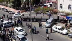 Antalya'da bir TIR markete girdi