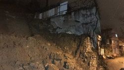 Bursa'da toprak kayması: 10 ev boşaltıldı