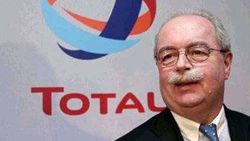 Total'ın CEO'su uçak kazasında öldü