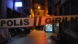 Beyoğlu'nda iki trans kadın silahlı saldırıya uğradı