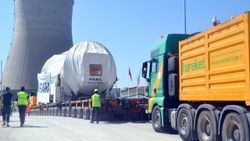 Almanya'dan 480 tonluk doğalgaz tribünü getirildi