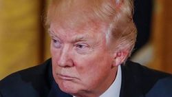 Trump, Küba’ya ticari ambargoyu 1 yıl uzattı