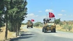 Münbiçli kabileden Türkiye'ye destek