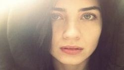 Makyajsız Tuba Büyüküstün
