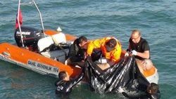 Antalya'da denize giren turistlerden biri boğuldu