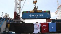 Türkiye'den Somali'ye gıda yardımı