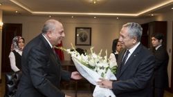 Arınç görevi Türkeş'e devretti