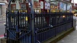 Londra'daki 4 milyon liralık tuvalet satışa sunuldu