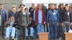 Lice şehitlerini yaralı silah arkadaşları uğurladı