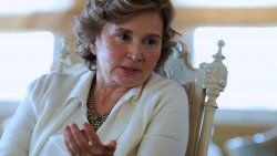 Nazlı Ilıcak: Ak Parti'ye oy verdiğim için utanıyorum - izle