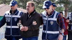 Şarkıcı Dilber Ay'ın kardeşi uyuşturucudan gözaltında