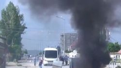 Van'da PKK yanlısı bir grup polise ateş açtı: 2 yaralı