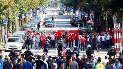 Almanya'da UETD şubesine saldırı