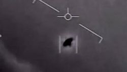 Pentagon yetkilisi: UFO'ların varlığından şüphe yok