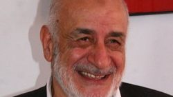 Fehim Adak hayatını kaybetti