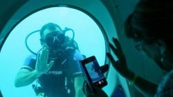 Turistik denizaltı 'Nemo' bakıma alındı