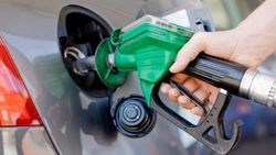 Benzine yine indirim geldi