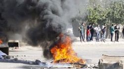 Şanlıurfa'da yol kapatma eylemi