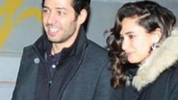 Demet Akalın Hande Doğandemir'i teselli etti
