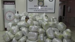 Diyarbakır'da 1 ton 30 kilogram uyuşturucu ele geçirildi
