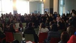 Mimar Sinan Üniversitesi'nde kahkaha ayaklanması