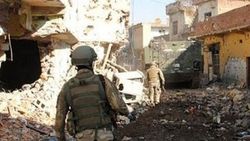 Sur'da yaralanan bir asker daha şehit oldu