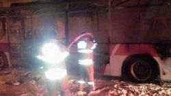 PKK’lılar İzmir’de yolcu dolu otobüsü yaktı