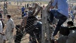 BM'den Türkiye'ye: Kobani'ye geçişlere izin verin