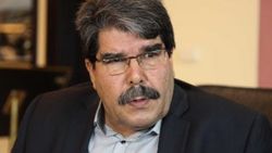 PYD Lideri Müslim Cenevre'den davet bekliyor