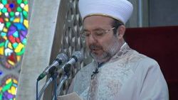 Erdoğan’ın da katıldığı cuma namazını Görmez kıldırdı