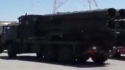 Darbeciler füzeleri benzin istasyonuna bırakıp kaçtı