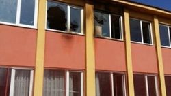 Van'da okullara molotoflu saldırı